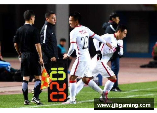 传奇球员评析：巅峰时刻的辉煌与传奇